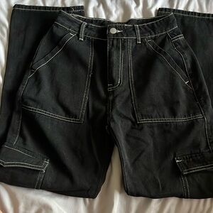 black cargo wide legged jeans